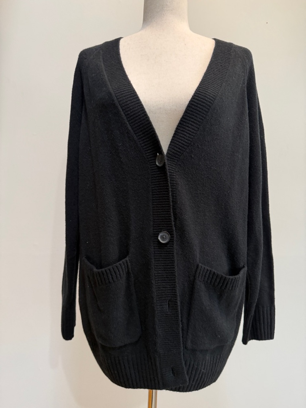 GAP Black V-Neck Button Pocket Cardigan